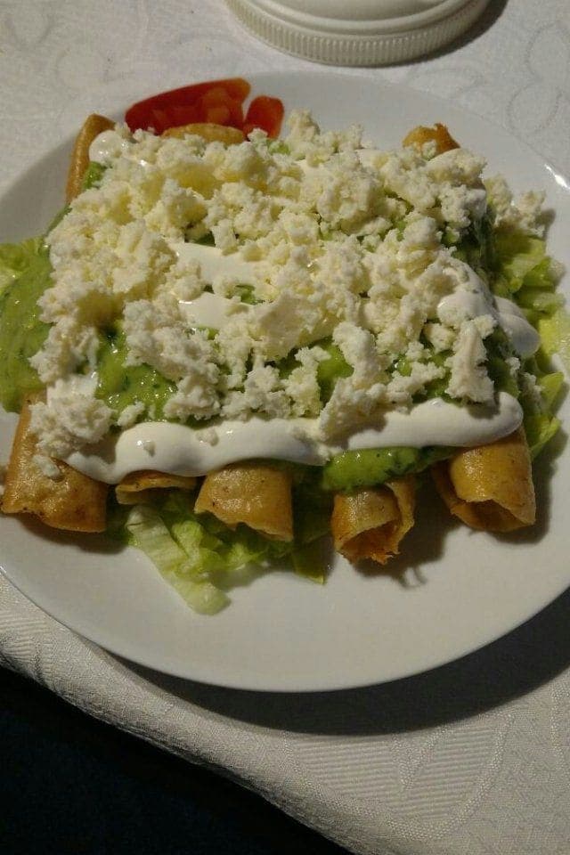 Tacos dorados